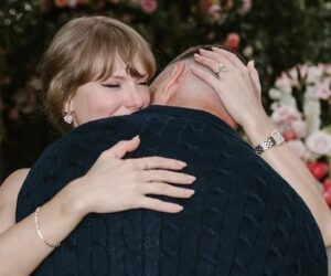 Taylor Swift और Travis Kelce की Engagement