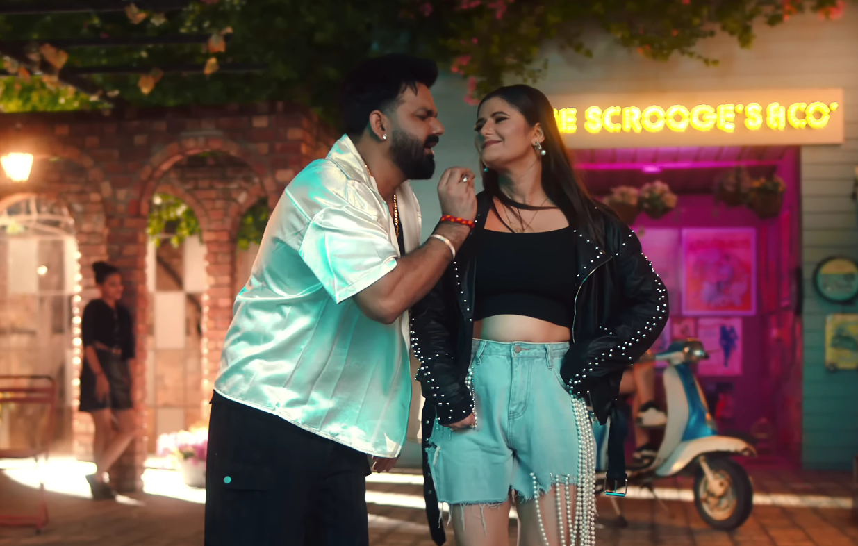 भोजपुरी इंडस्ट्री में भूचाल